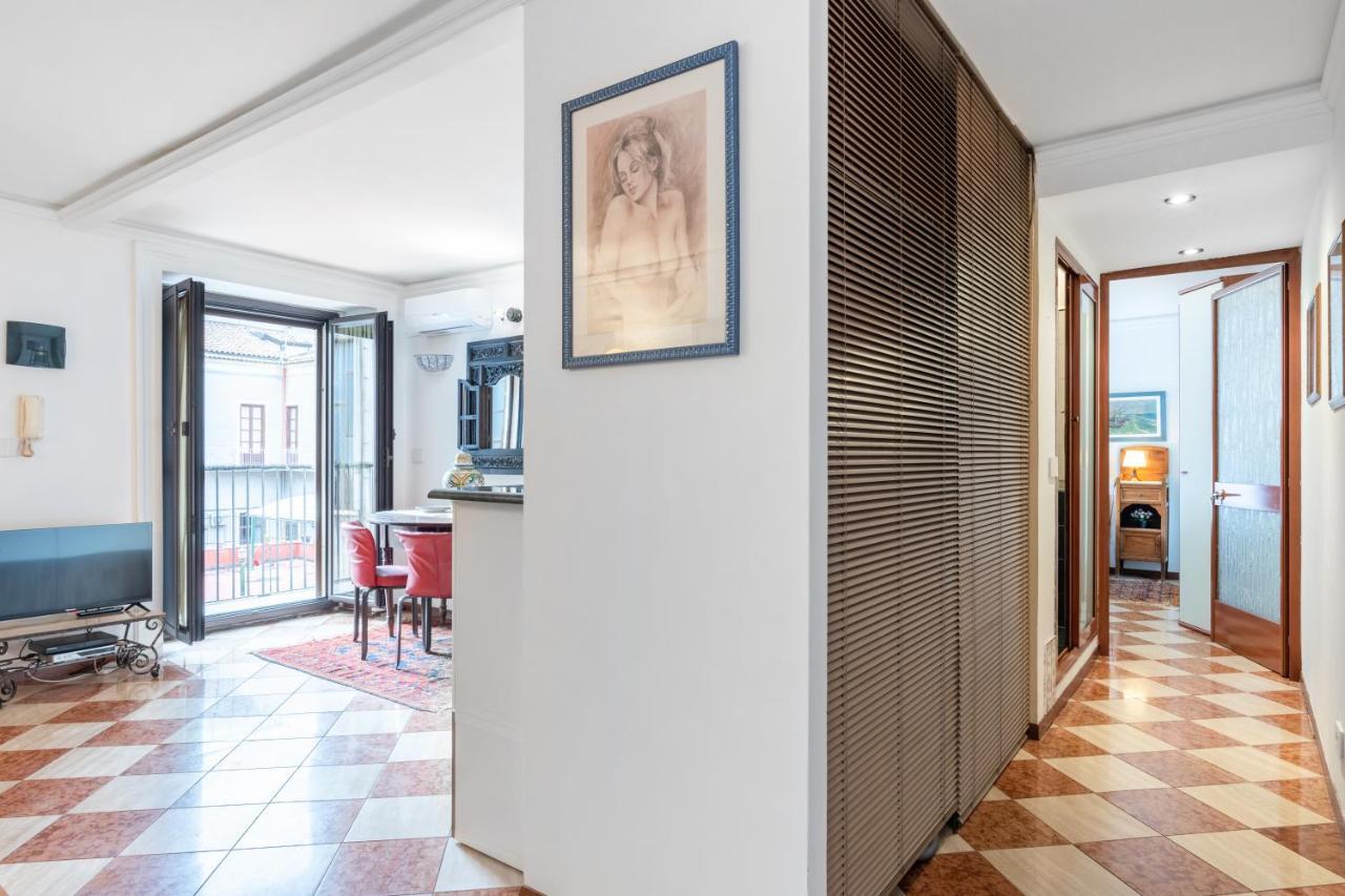 Via Etnea Cozy Apartment With Balcony Aeroporto di Catania Fontana Rossa Esterno foto